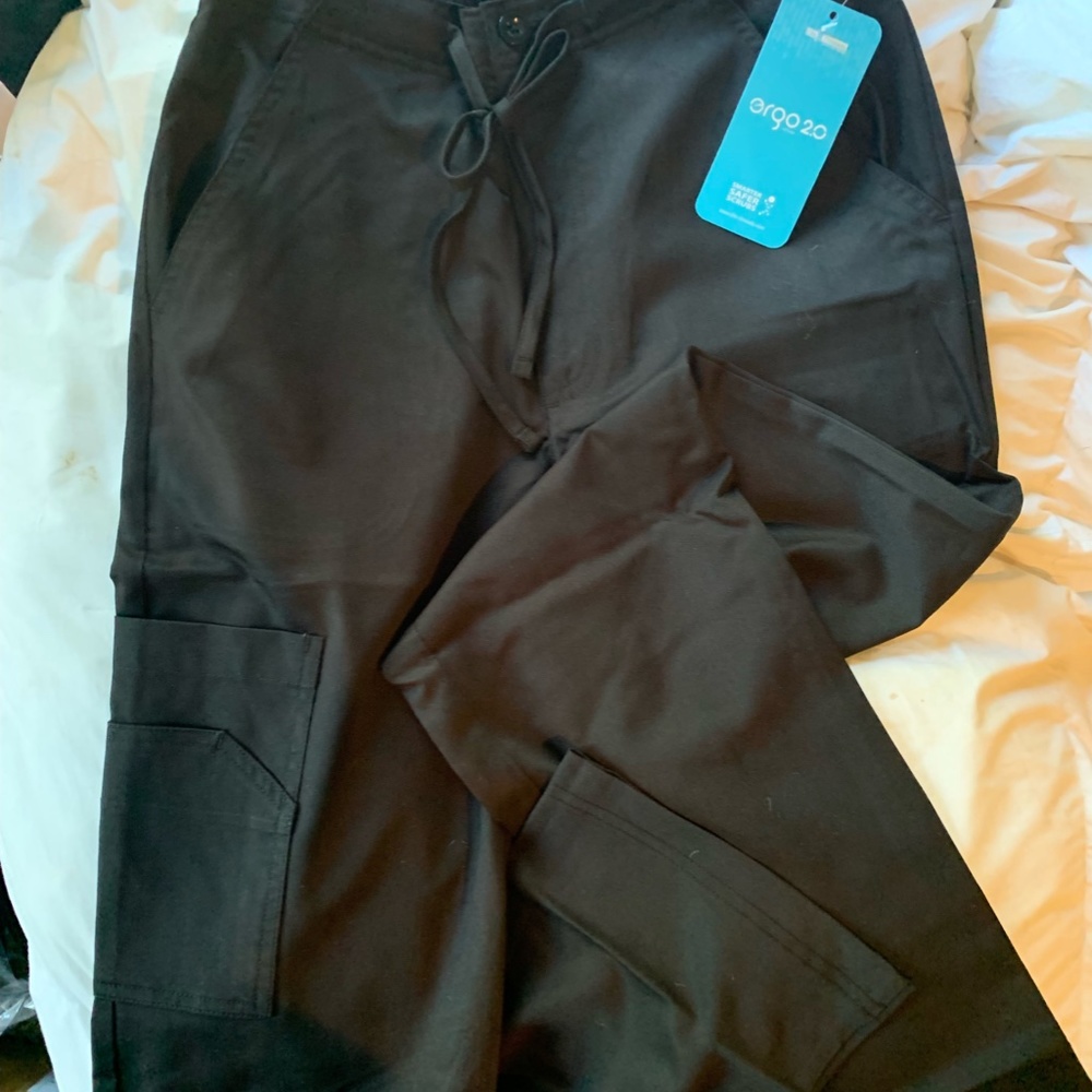 Life threads scrubs - Picture 2 of 3